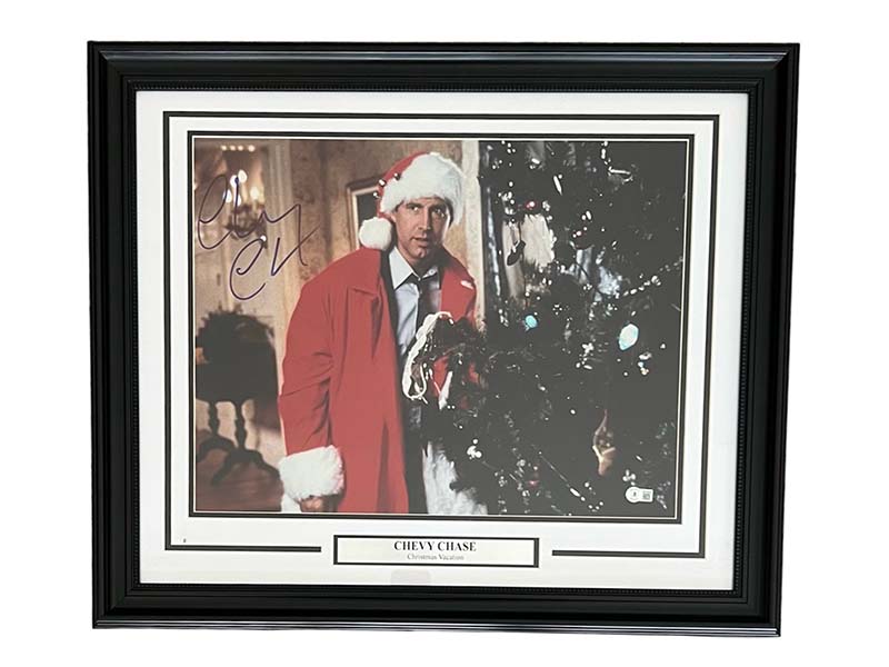 Chevy Chase National Lampoon Christmas Vacation Signed Frame Photo 16x20 Beckett