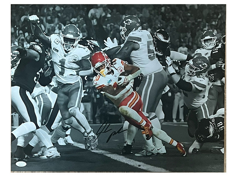 Isiah Pacheco Kansas City Chiefs Signed 16x20 Super Bowl Vs Eagles Photo JSA