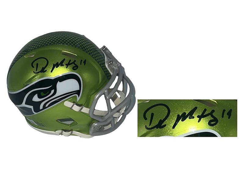 DK Metcalf Autographed Seattle Seahawks Flash Mini Helmet Beckett