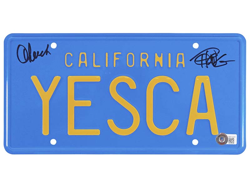 Cheech Marin & Tommy Chong Signed 6x12 License Plate (Beckett)