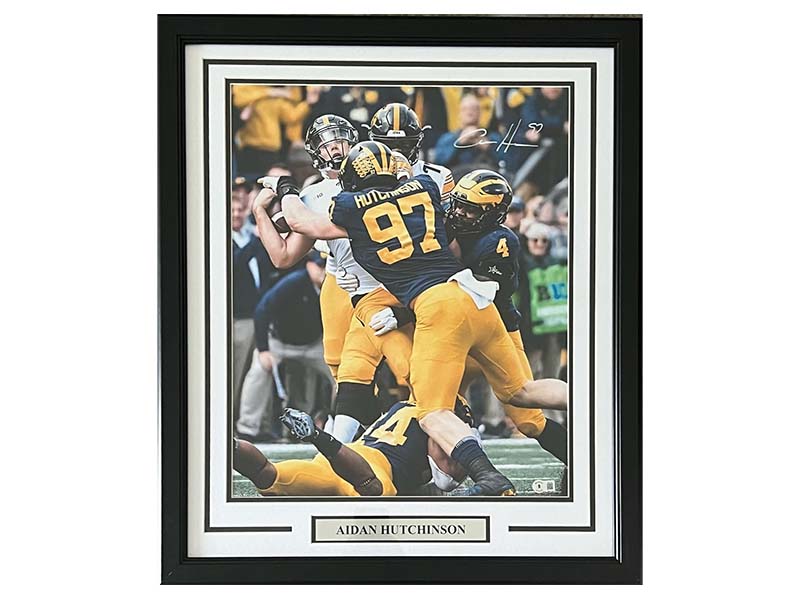 Aidan Hutchinson Autographed Michigan Wolverines Framed 16x20 Photo Beckett