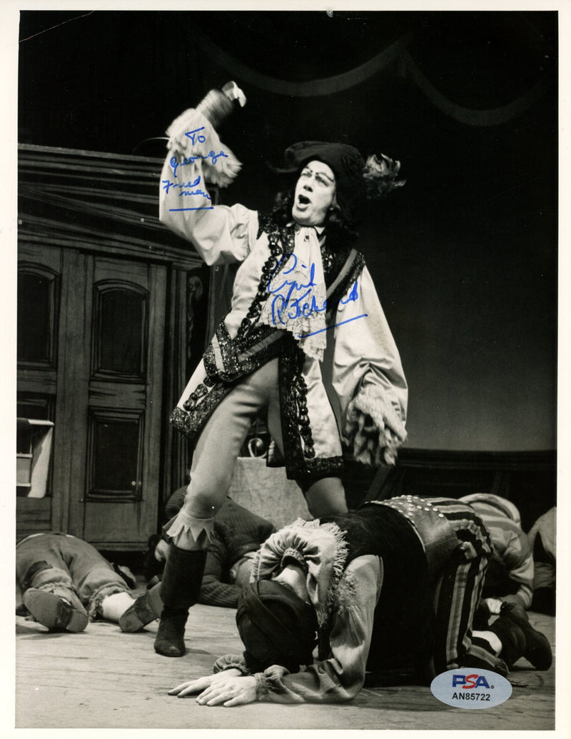 Cyril Ritchard Signed/Inscr 7x9 B/W Photo Actor "Captain Hook" PSA/DNA 192075