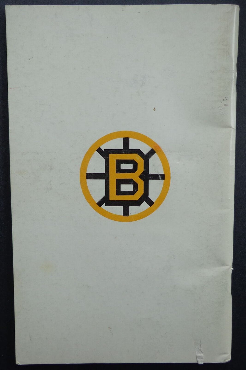 1975-76 Boston Bruins Media/Press Guide Terry O'Reilly on the Cover 178003