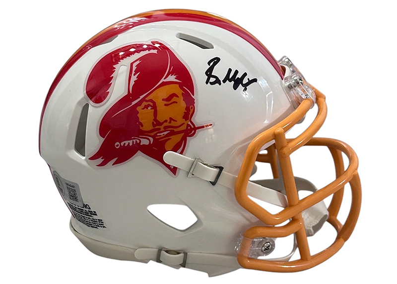 Baker Mayfield Signed Tampa Bay Buccaneers Throwback Speed Mini Helmet Beckett