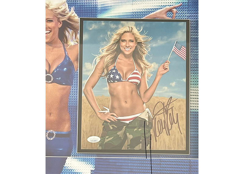 Barbara Blank(Kelly Kelly) Signed LED 3D Framed 23x23 WWE Photo JSA