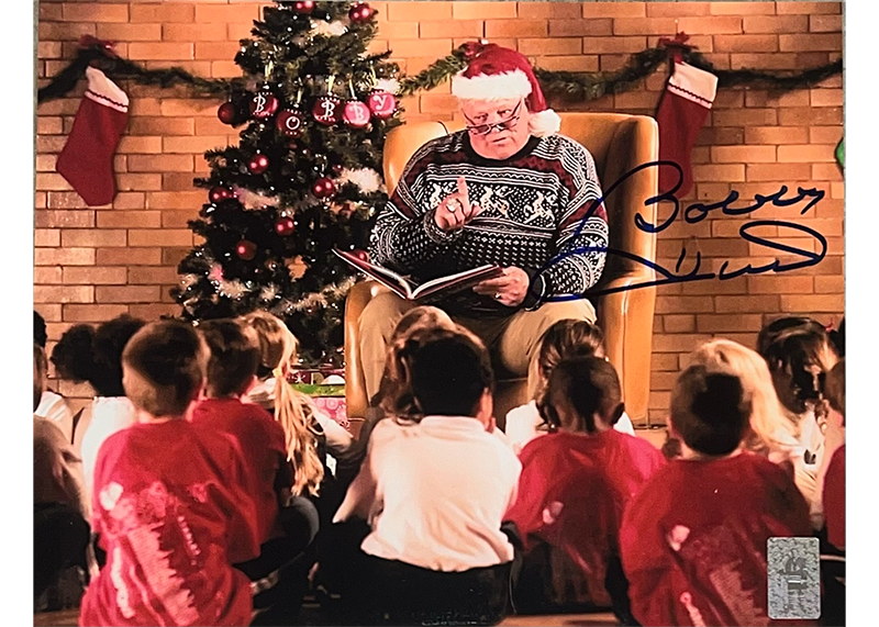 Bobby Hull Signed 8x10 Christmas Photo – Hull Hologram Authenticated