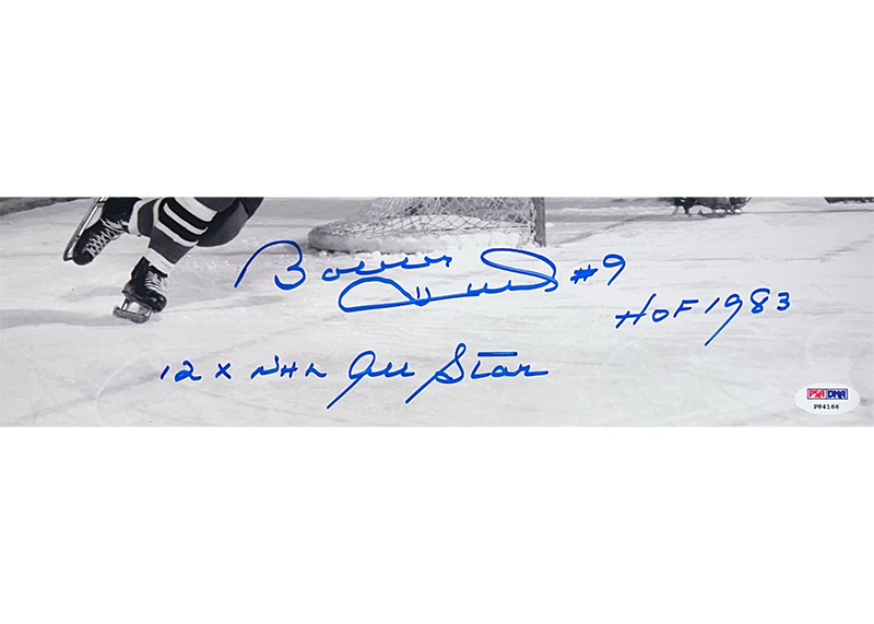 Bobby Hull Signed Chicago Blackhawks 11x14 Photo PSA 2 Inscriptions