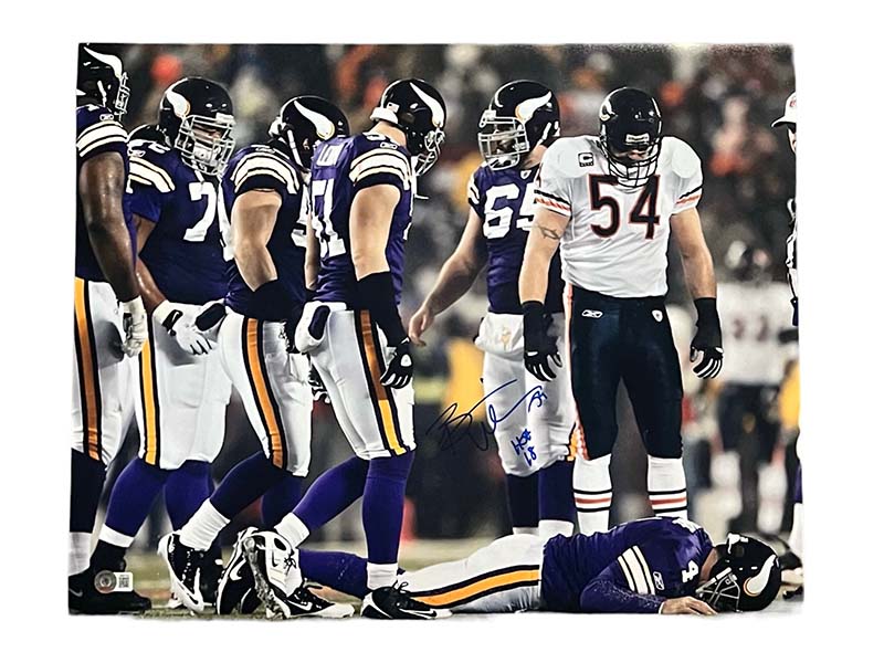 Brian Urlacher Signed Chicago Bears 16x20 Photo HOF 18 insc Beckett