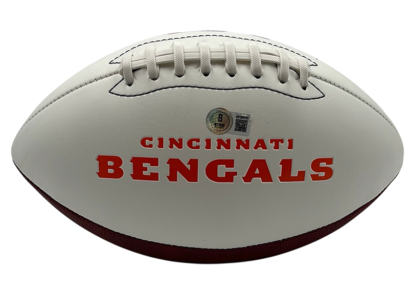 Chad Johnson Signed Cincinnati Bengals Logo Football Beckett