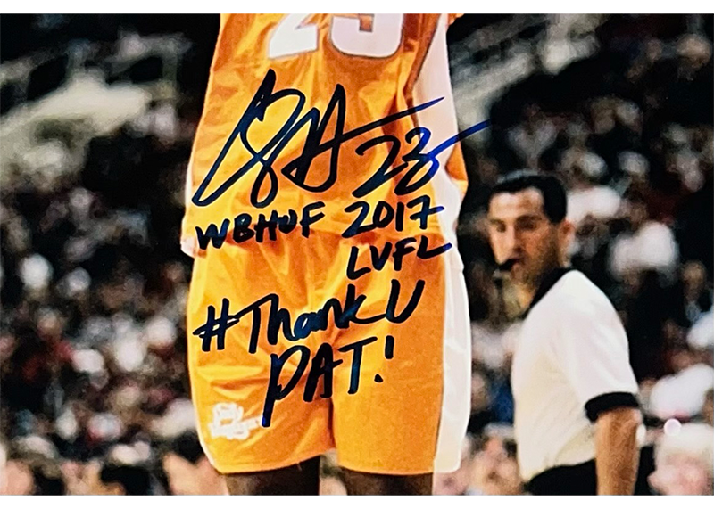 Chamique Holdsclaw Signed 8x10 Photo Tennessee Lady Vols Auto JSA WBHOF 2017