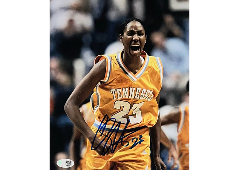 Chamique Holdsclaw Signed 8x10 Photo Tennessee Lady Vols Autographed JSA COA