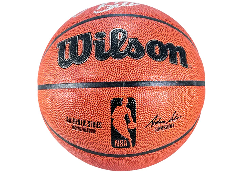 Chauncey Billups Signed NBA Wilson Authentic Series Basketball (Beckett)