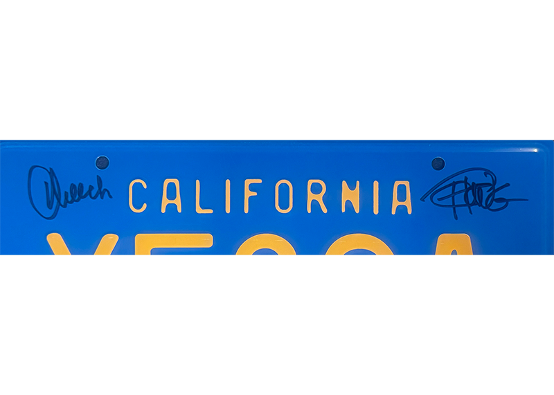 Cheech Marin & Tommy Chong Signed 6x12 License Plate (Beckett)