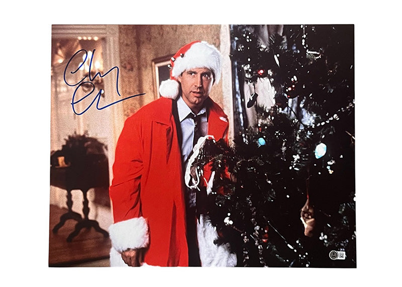 Chevy Chase Signed 16x20 National Lampoon's Christmas Vacation Photo Beckett