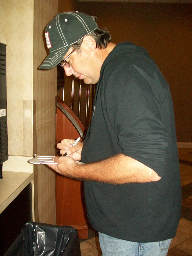 Vince Gill Signed Autographed Graphics Photo Guitar ACOA