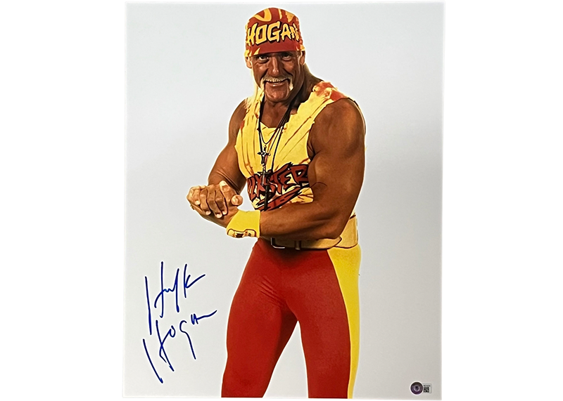 Hulk Hogan Signed 16x20 Wrestling Photo Beckett