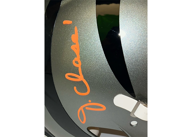 Ja'Marr Chase Signed Cincinnati Bengals Flash Authentic Full Size Football Helmet Beckett