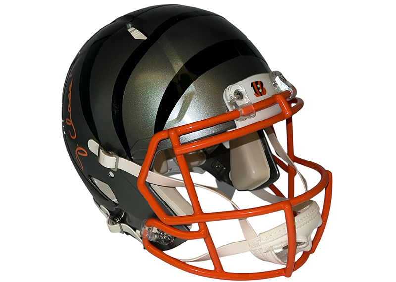 Ja'Marr Chase Signed Cincinnati Bengals Flash Authentic Full Size Football Helmet Beckett