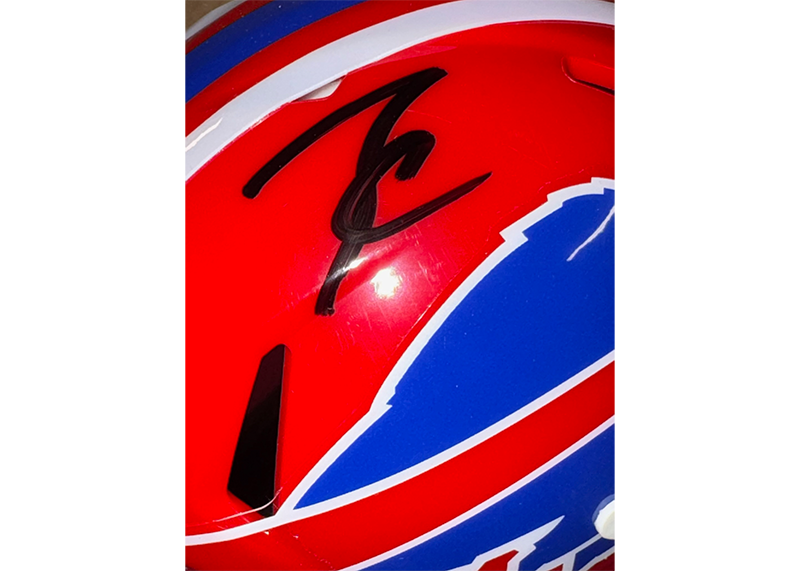 James Cook Signed Buffalo Bills Throwback Speed Mini Helmet Beckett