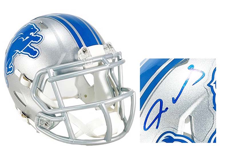 Jameson Williams Signed Detroit Lions Speed Mini Football Helmet (JSA)