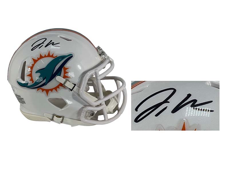 Jaylen Waddle Signed Miami Dolphins Speed Mini Football Helmet (JSA)