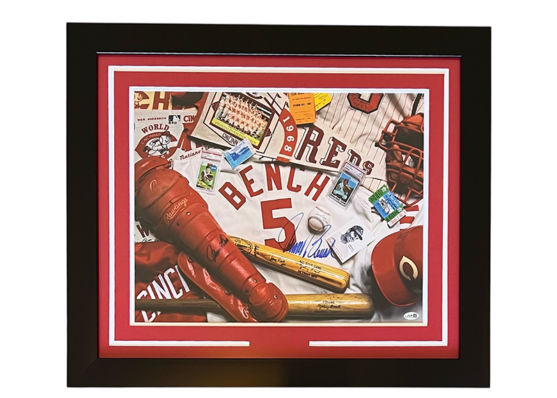 Johnny bench Signed 27x24 Cincinnati Reds Framed Photo JSA