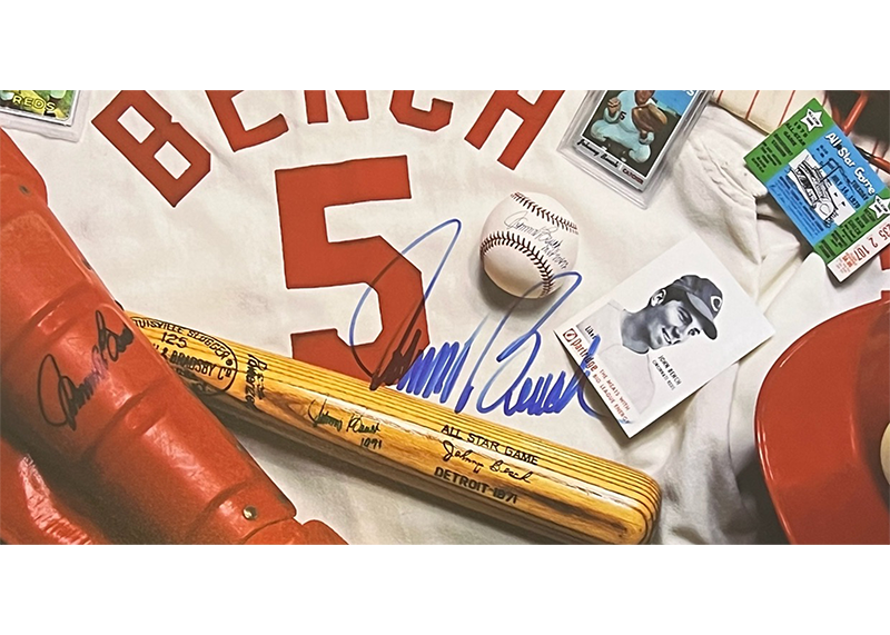 Johnny bench Signed 27x24 Cincinnati Reds Framed Photo JSA