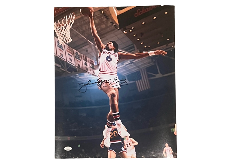 Julius Erving (Dr. J) Signed Philadelphia 76ers 16x20 Photo JSA