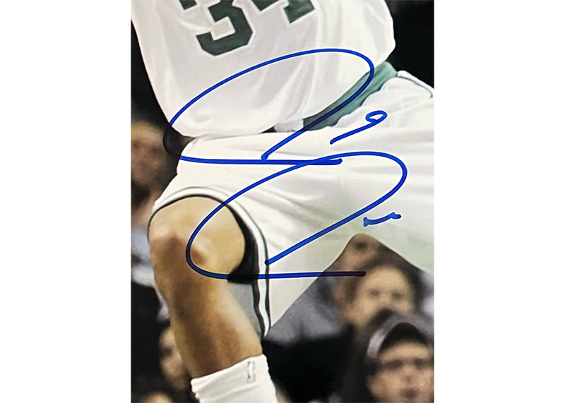 Paul Pierce Signed Boston Celtics Dunking Photo Beckett 16x20