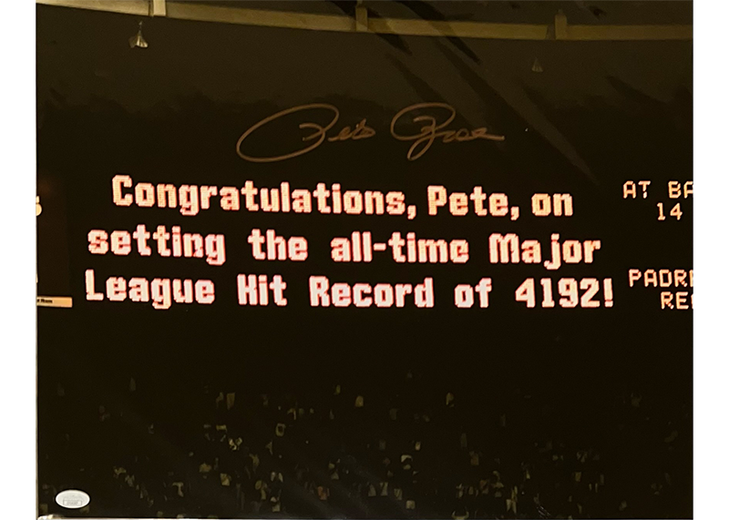 Pete Rose Autographed 16x20 Cincinnati Reds Photo JSA