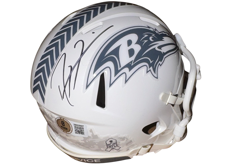Ray Lewis Signed Baltimore Ravens Salute To Service Mini Helmet Beckett