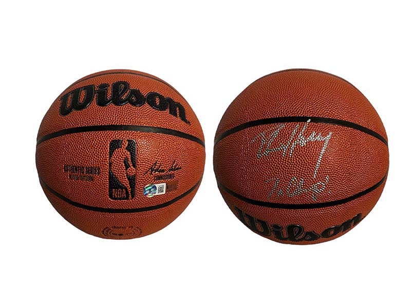 Robert Horry Signed 3-Peat inscription Wilson Basketball Beckett