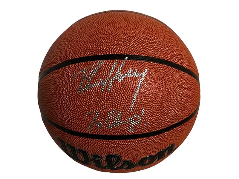 Robert Horry Signed 3-Peat inscription Wilson Basketball Beckett