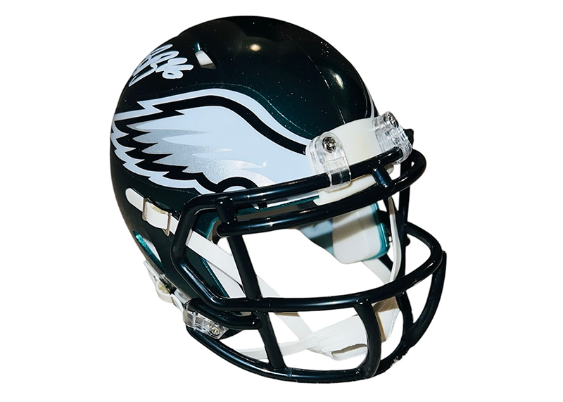 Saquon Barkley Signed Philadelphia Eagles Speed Mini Helmet Beckett