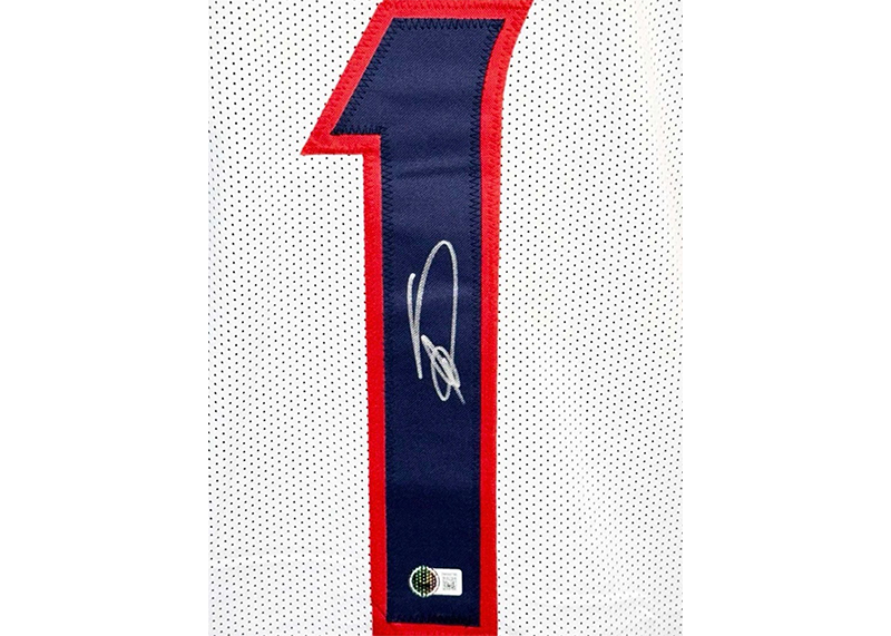 Stefon Diggs Signed White Custom Football Jersey (Beckett)