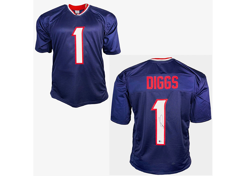 Stefon Diggs Signed Alternate Blue Custom Football Jersey (Beckett)