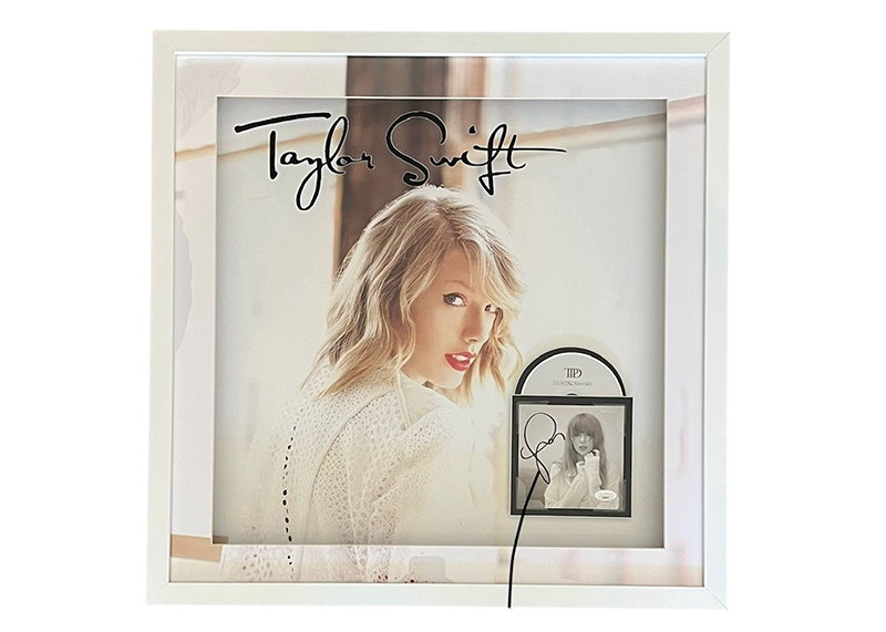 Taylor Swift Signed 3D With LED Lights 25x25 Framed CD JSA