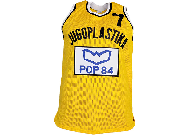 Toni Kukoc Signed Yellow Basketball Jersey JSA