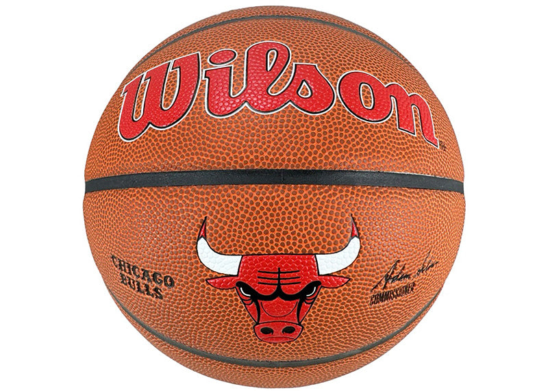 Toni Kukoc Signed HOF 21 Inscription Chicago Bulls Wilson Team Logo Basketball Beckett