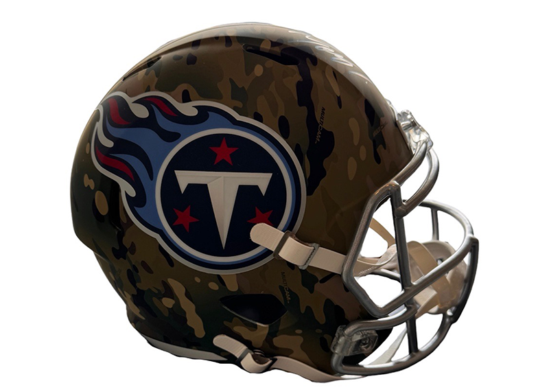 Tony Pollard Signed Tennessee Titans Camo Full Size Helmet Beckett