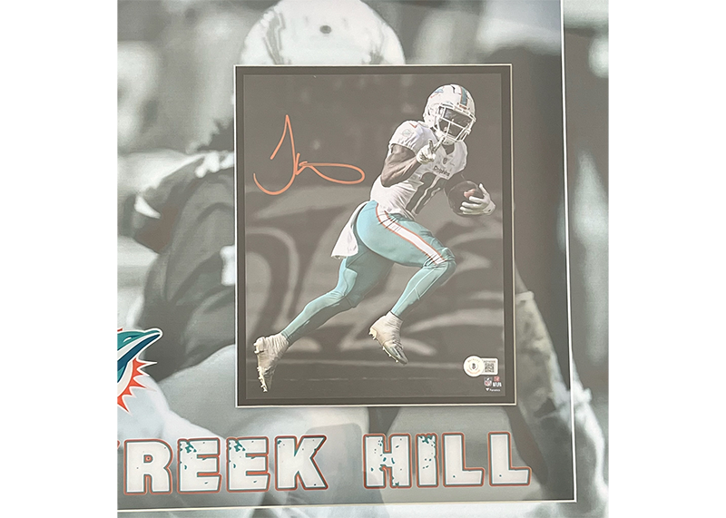 Tyreek Hill Signed Miami Dolphins breakthrough 33x23x5 Led Framed Photo Beckett