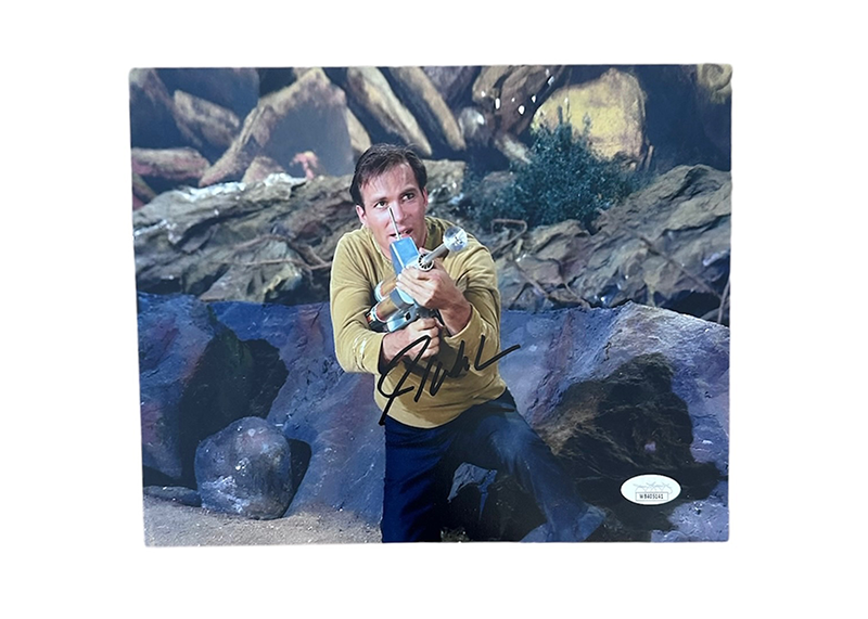 William Shatner Signed Star Trek 8x10 Captain Kirk Photo JSA