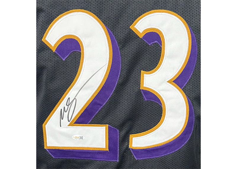Willis McGahee Signed Baltimore Black Football Jersey JSA