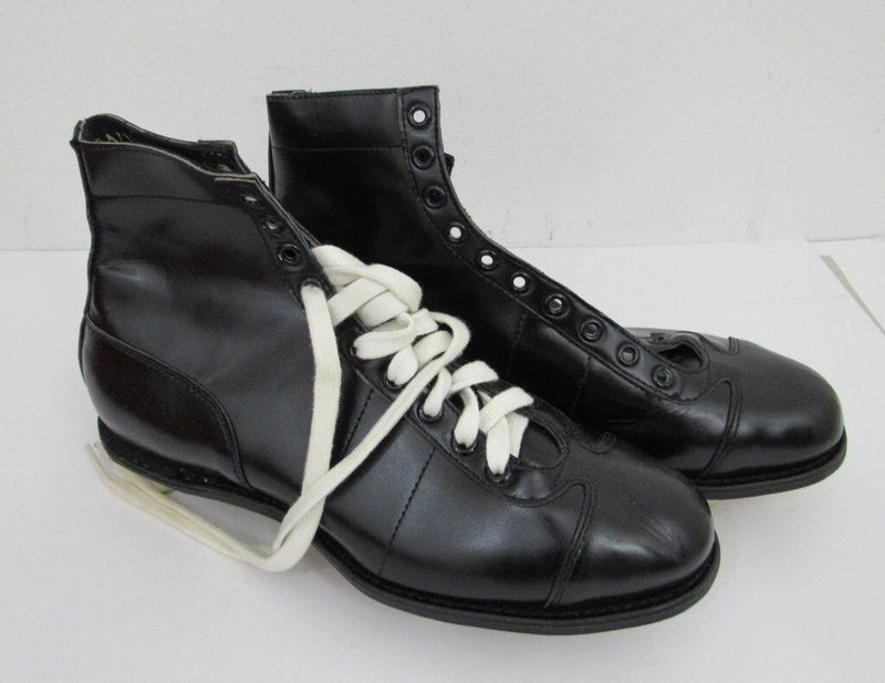 Pair of Vintage Wilson Riteweight Black Football Cleats Size 9.5  NIB 182903