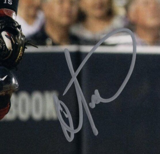 Odubel Herrera  Phillies Swing Bat  Signed  8x10 Photo JSA 136625