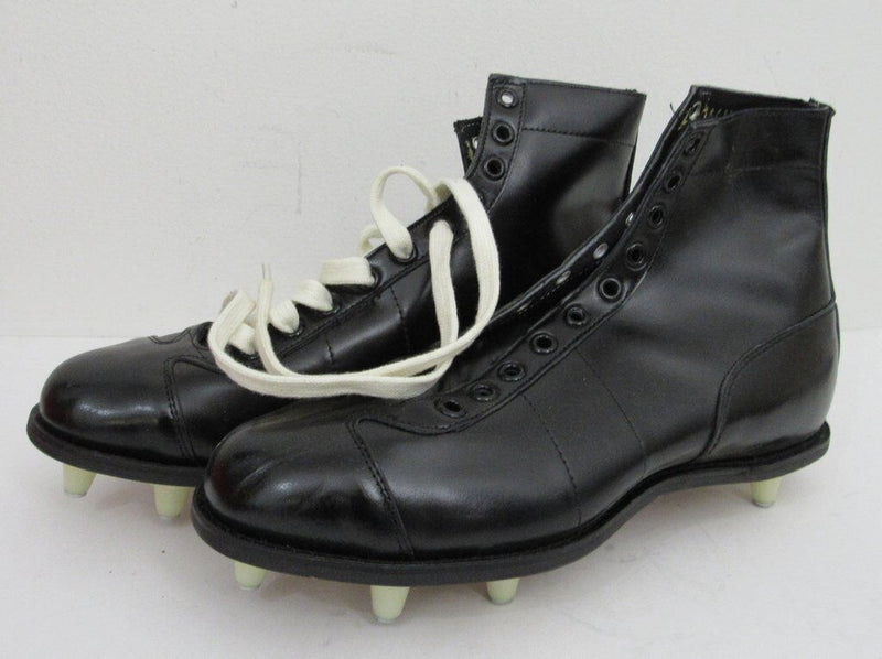 Pair of Vintage Wilson Riteweight Black Football Cleats Size 8  NIB 182907