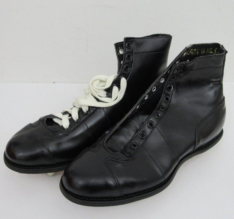 Pair of Vintage Wilson Riteweight Black Football Cleats Size 9.5  NIB 182903