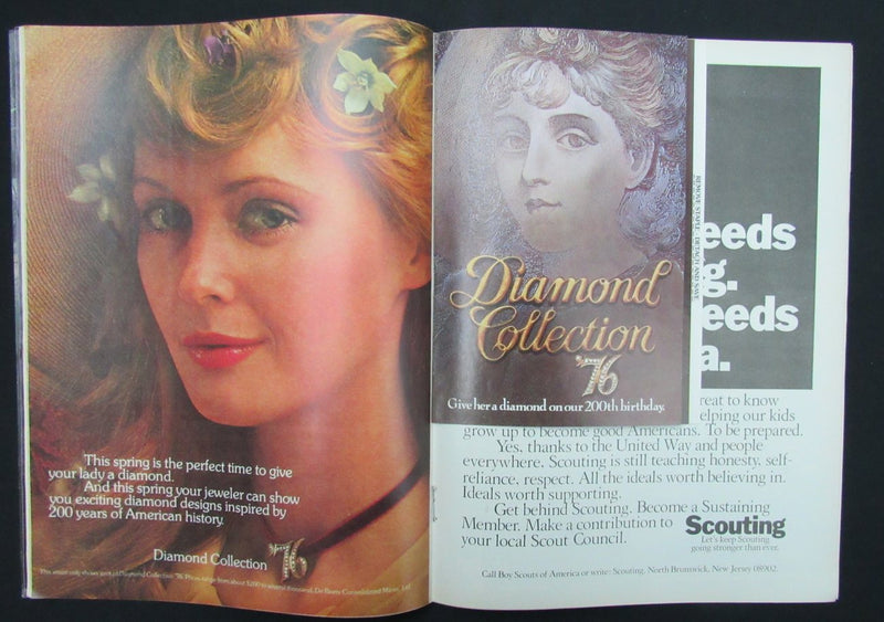 Mike Schmidt HOF Signed 5/3/1976 Sports Illustrated Magazine No label JSA 186259