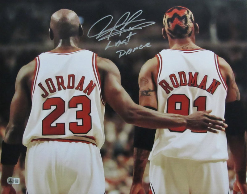 Dennis Rodman HOF Signed/Inscribed 16x20 Photo w/ Jordan Bulls Beckett 190312