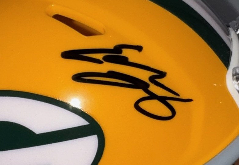 Eddie Lacy Green Bay Packers signed 1961-79 throwback Speed mini helmet autograph close-up